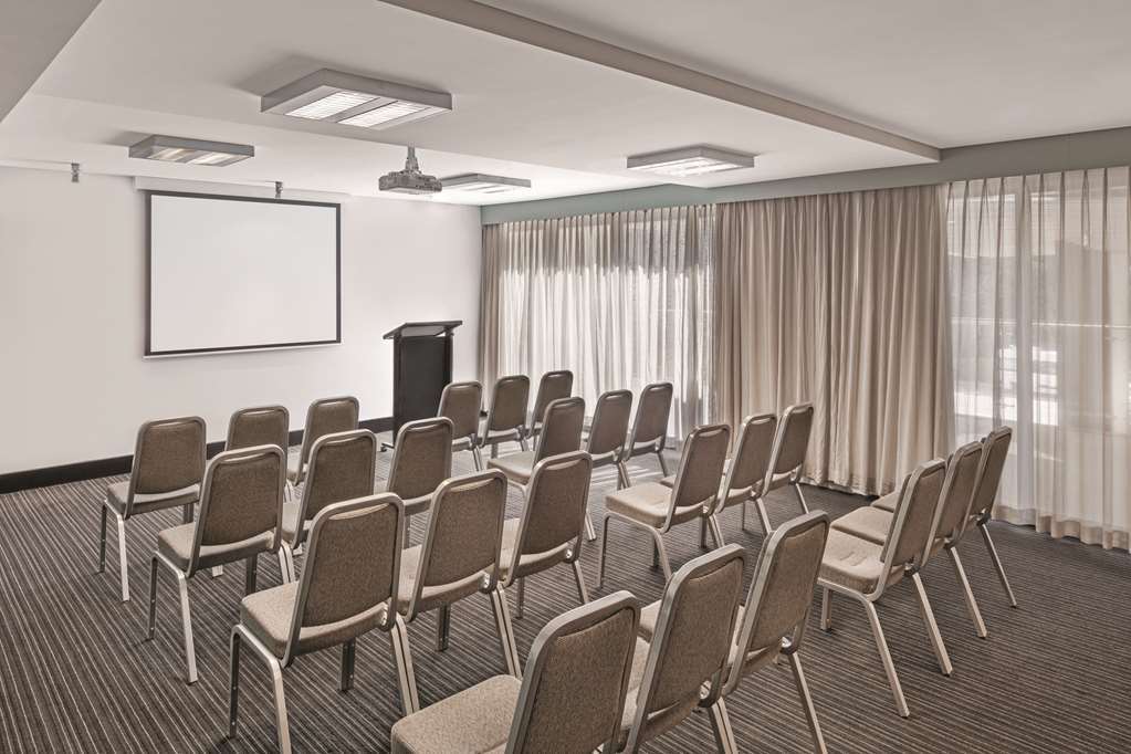 Adina Apartment Hotel Darwin Waterfront Ανέσεις φωτογραφία